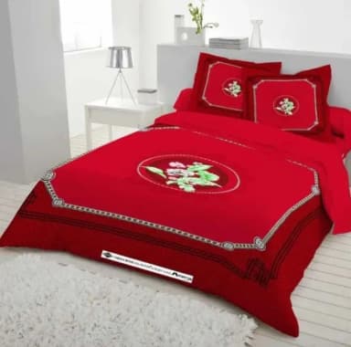 King size luxury panel bed sheet with two pillow cover size 7 5 8 3 feet King size