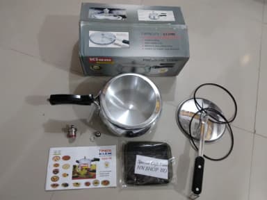 Kiam Queen Pressure Cooker 3 5 Ltr Apple Oval Shape Opt For Sustainability With This Pressure Cooker