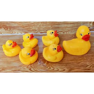 5pcs Floating Duck Bath Toys with Squeezing sound